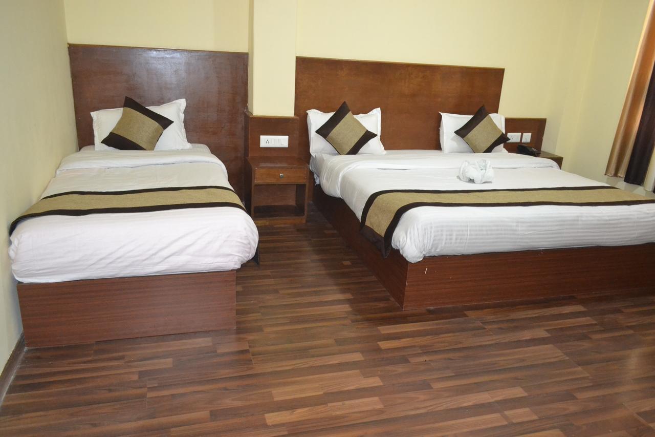 Hotel Madhawi Gangtok Exterior photo