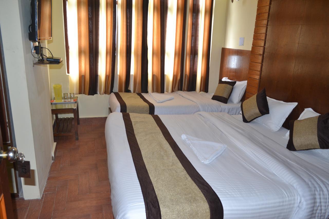Hotel Madhawi Gangtok Exterior photo